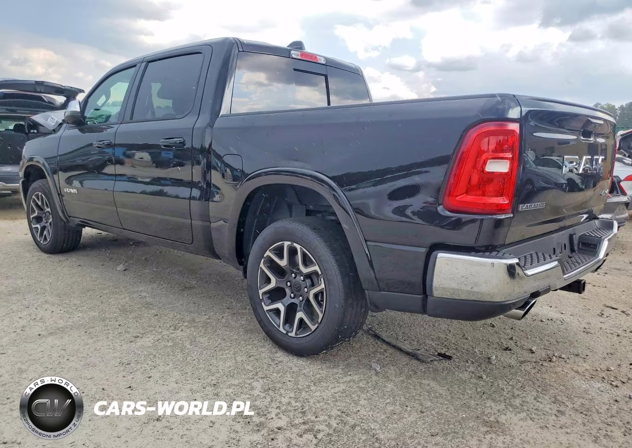 2026 Ram 1500 Laramie VIN:1C6SRFJP2TN276014 - 2