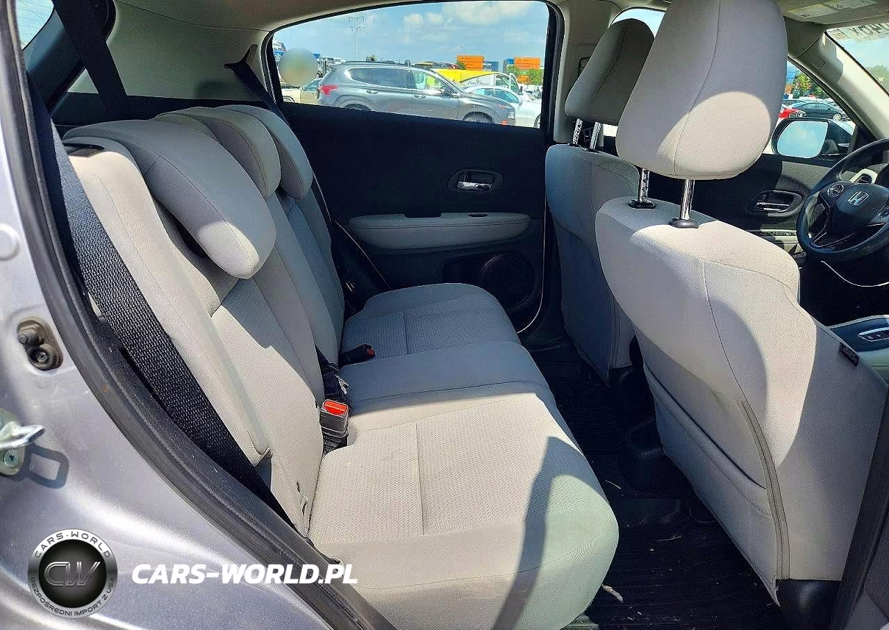 2021 Honda Hr-V Lx VIN:3CZRU6H37MM715643 - 11