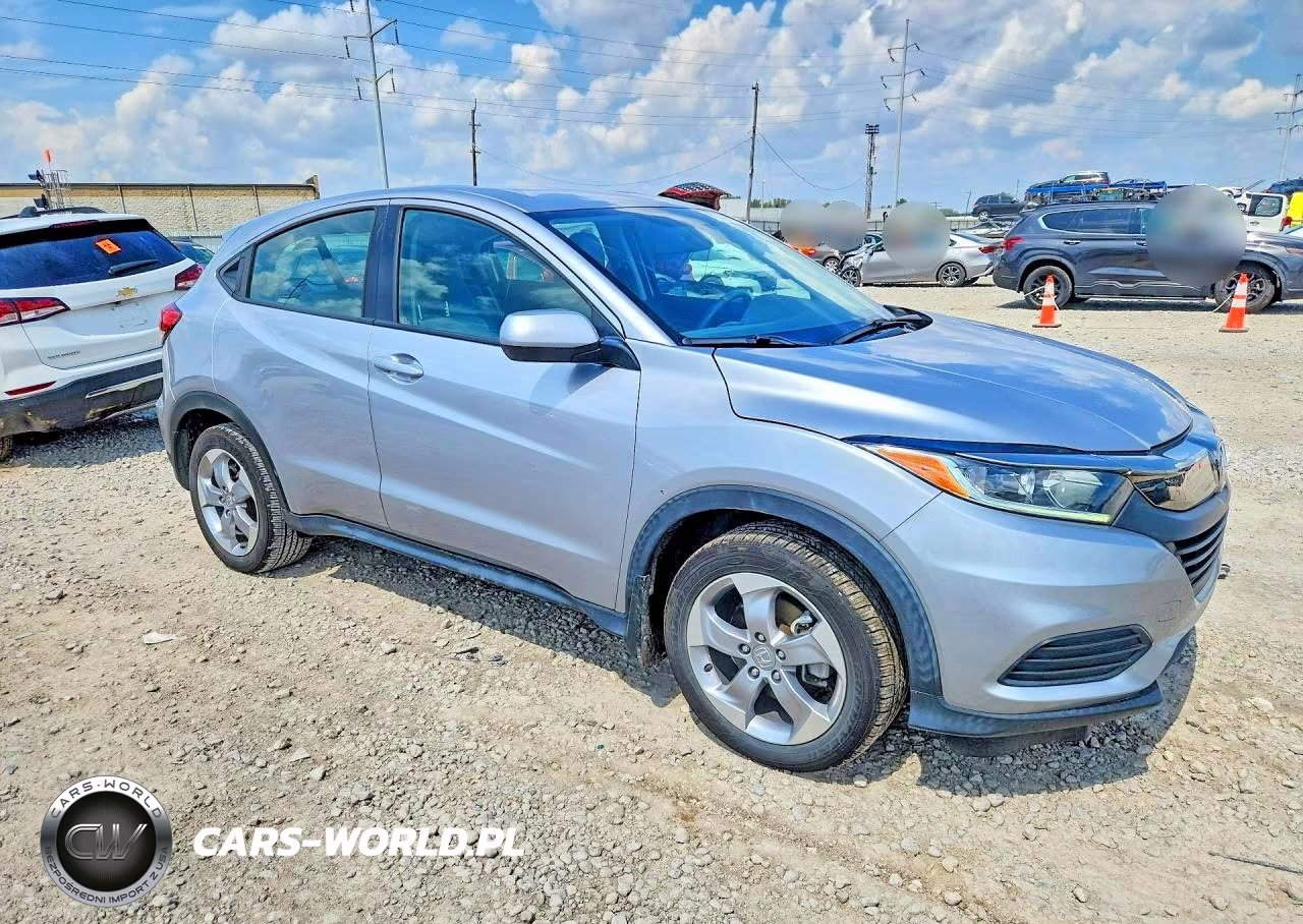 2021 Honda Hr-V Lx VIN:3CZRU6H37MM715643 - 4