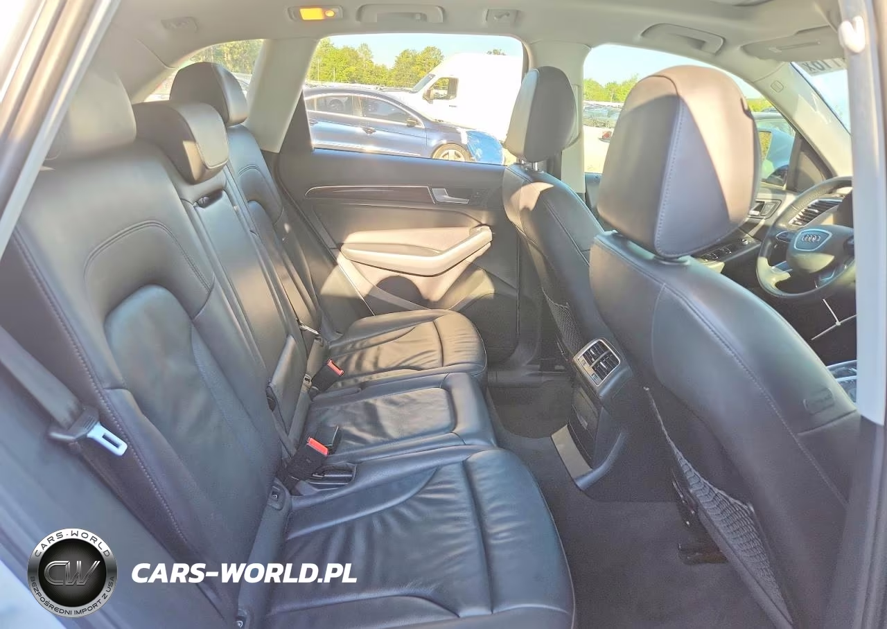 2016 Audi Q5 Premium VIN:WA1C2AFP4GA151424 - 11