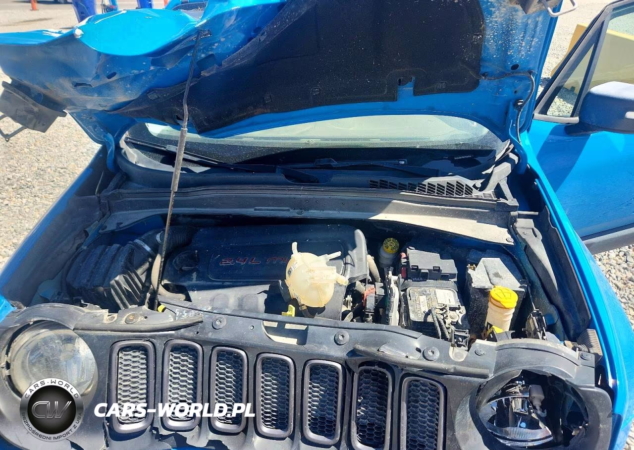 2015 Jeep Renegade Trailhawk VIN:ZACCJBCT8FPB44068 - 11