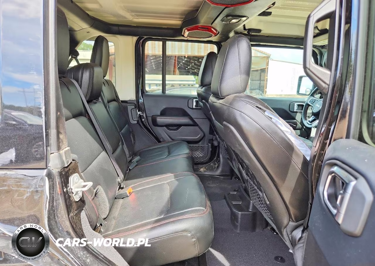 2018 Jeep Wrangler Unlimited Rubicon VIN:1C4HJXFG2JW159548 - 10