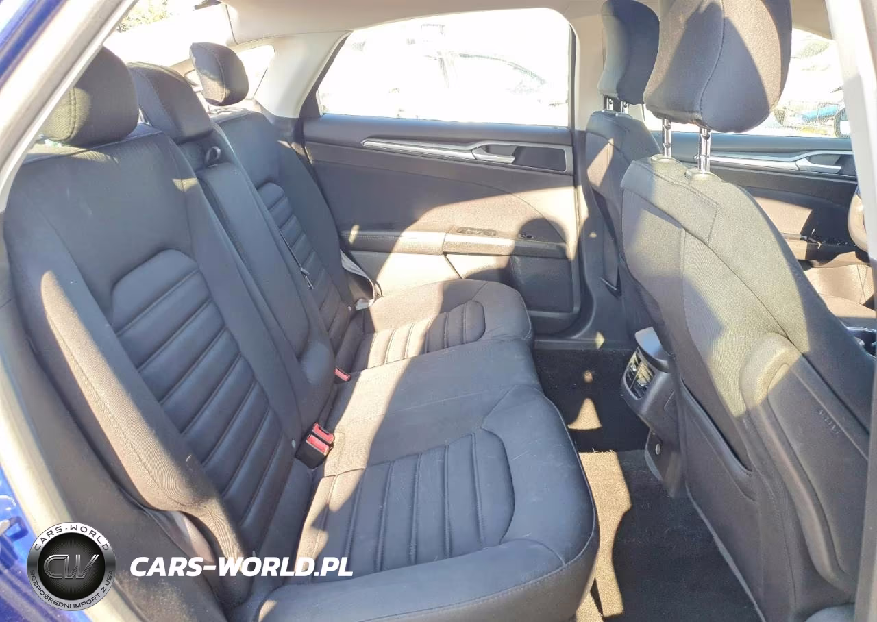 2016 Ford Fusion Se Hybrid VIN:3FA6P0LU7GR123833 - 10