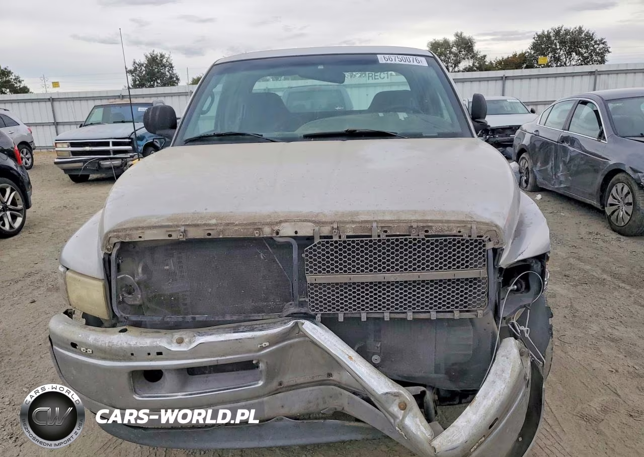 1999 Dodge Ram 2500 VIN:1B7KC2365XJ505399 - 5