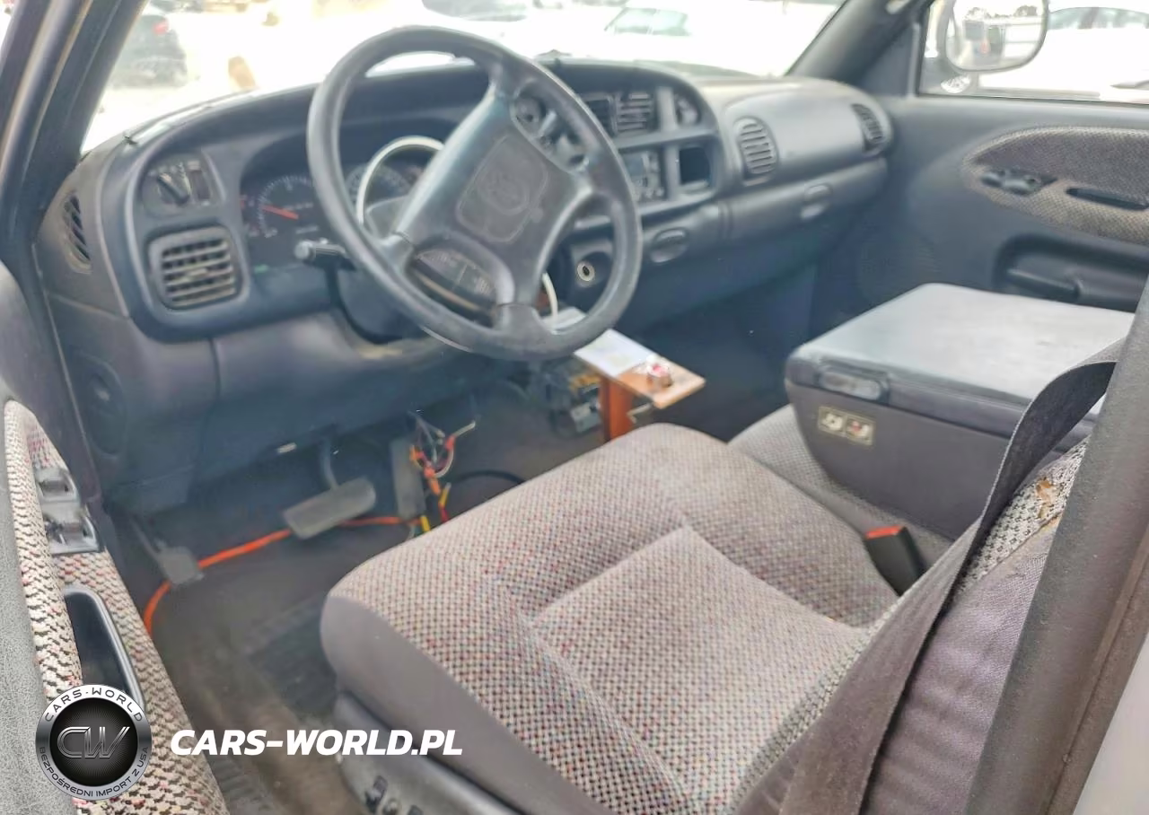 1999 Dodge Ram 2500 VIN:1B7KC2365XJ505399 - 8