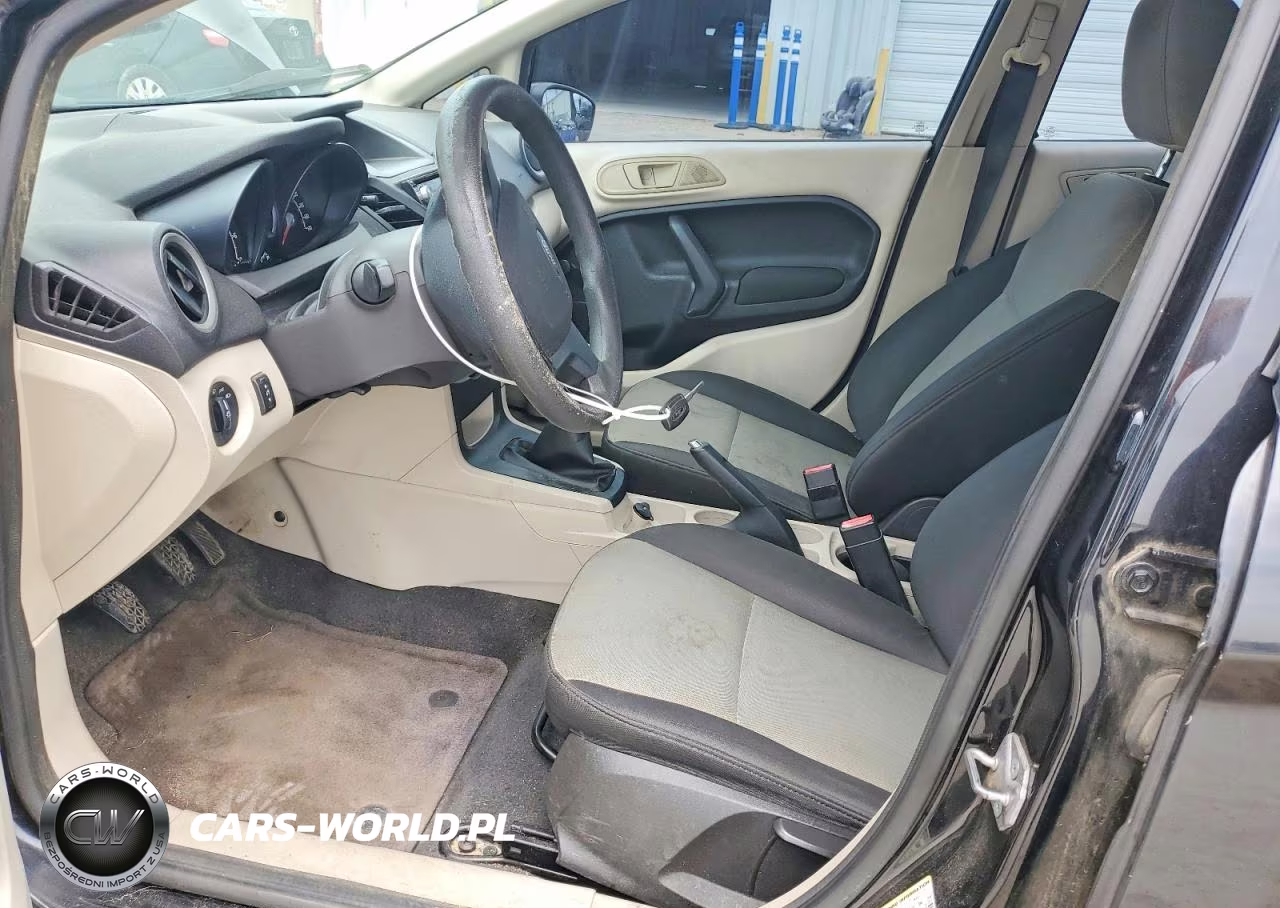 2011 Ford Fiesta S VIN:3FADP4AJ4BM174249 - 7