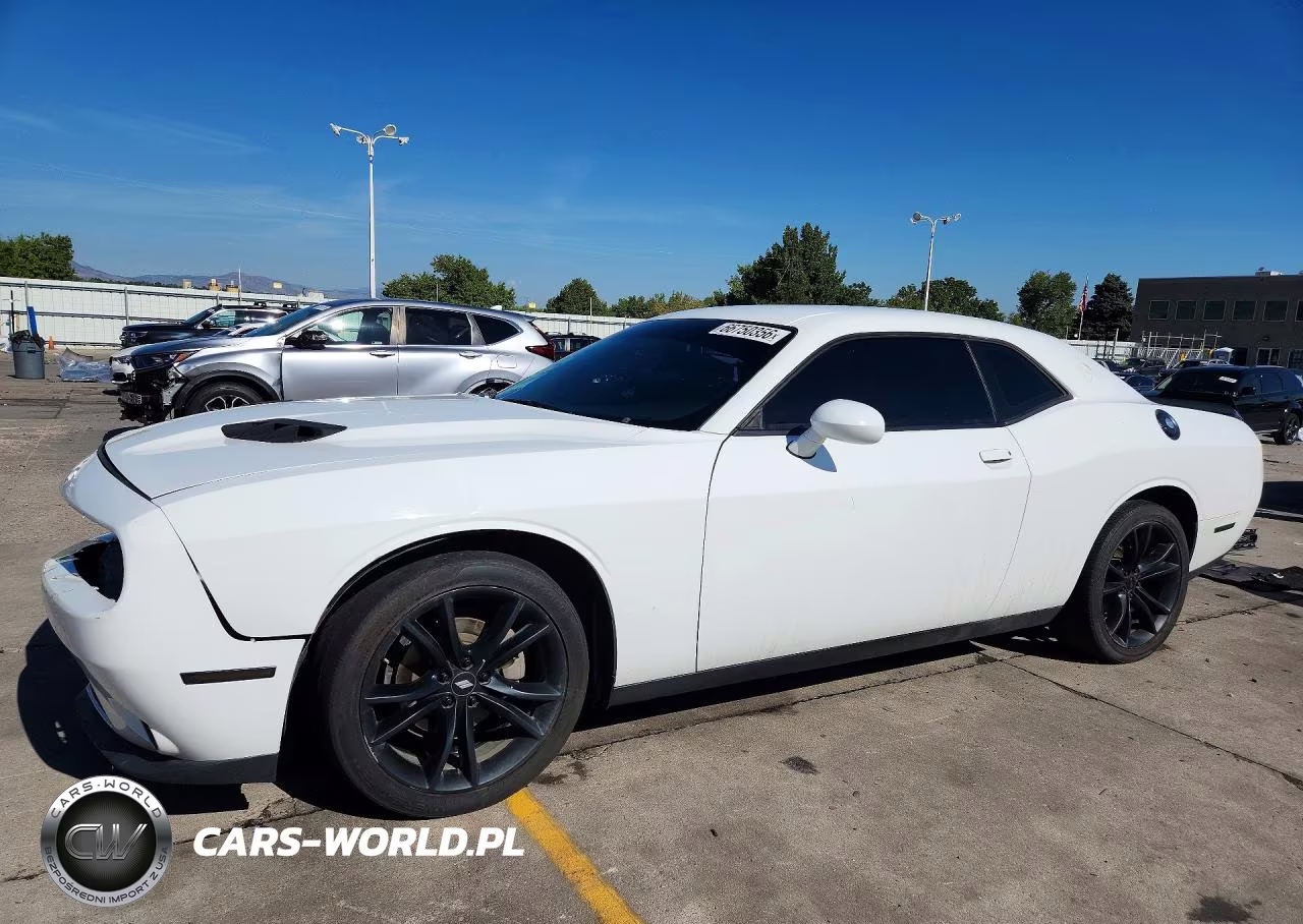 2018 Dodge Challenger Sxt – zdjęcie 1 z 13