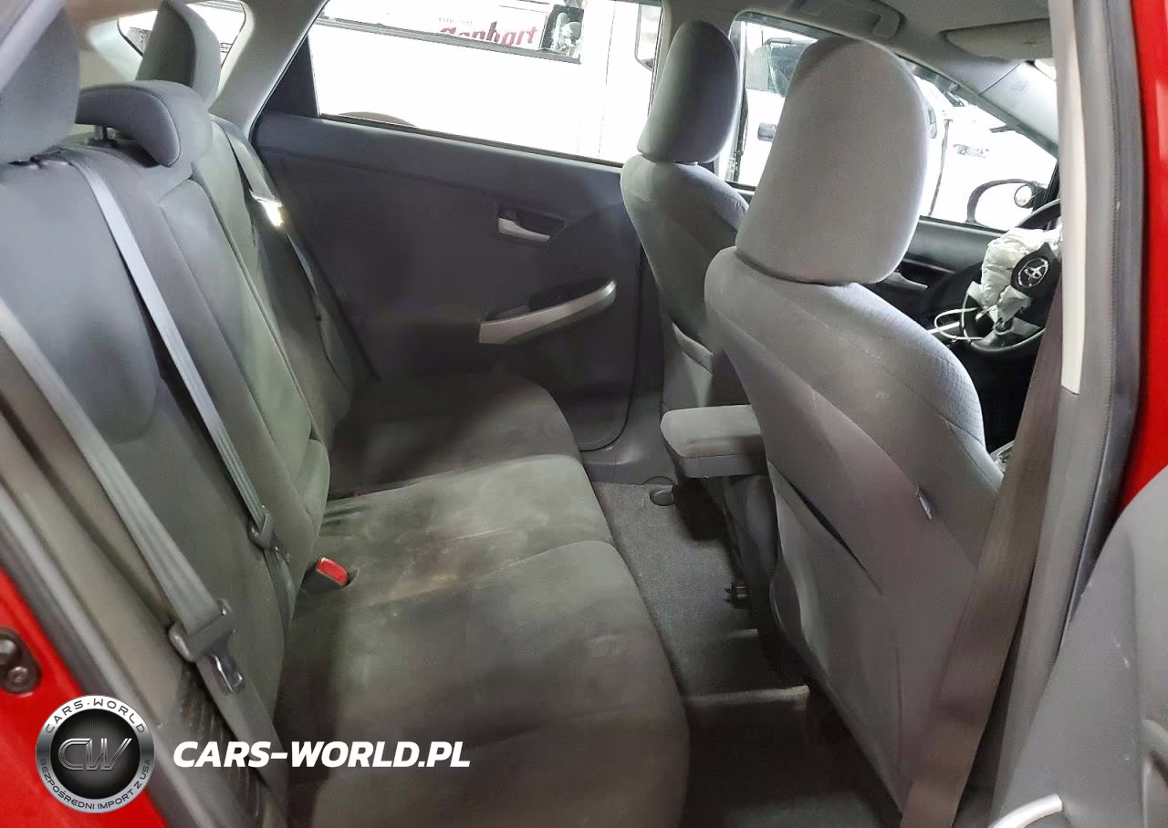 2011 Toyota Prius Two VIN:JTDKN3DU6B5361537 - 10