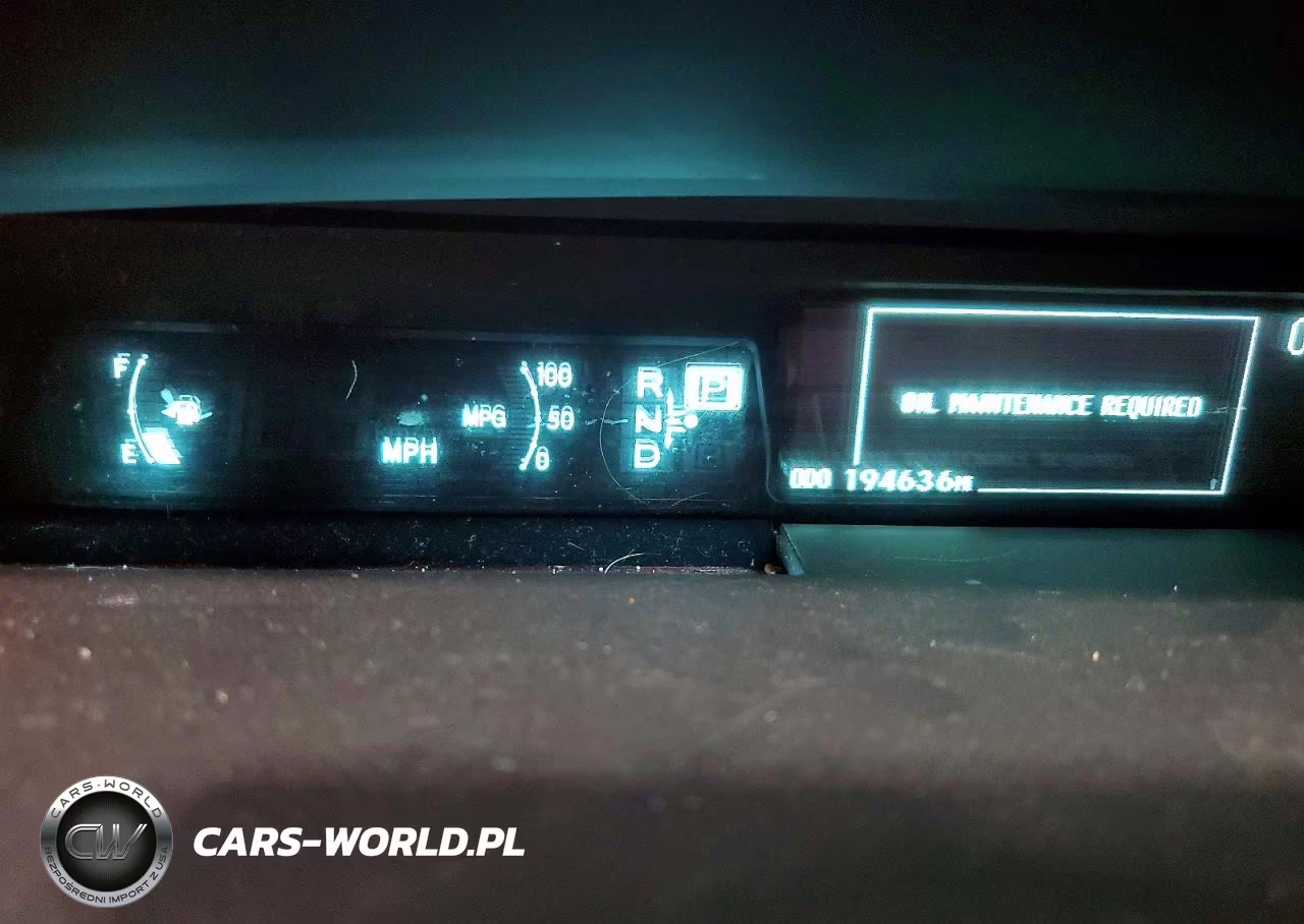 2011 Toyota Prius Two VIN:JTDKN3DU6B5361537 - 9