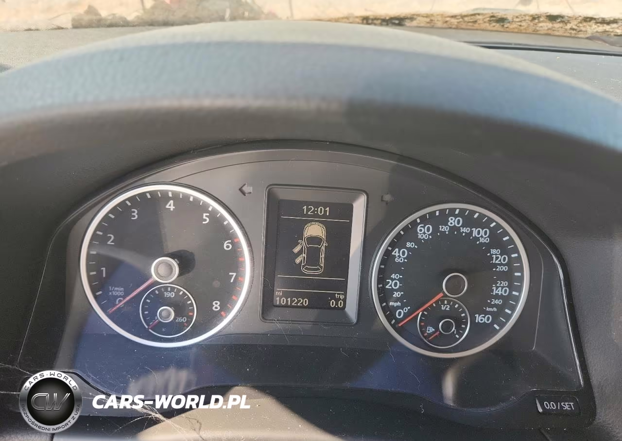 2014 Volkswagen Tiguan S VIN:WVGAV3AX4EW624029 - 9