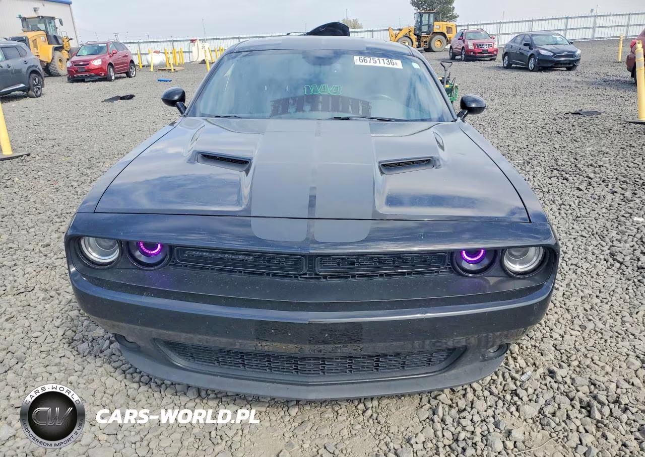 2016 Dodge Challenger Sxt VIN:2C3CDZAG0GH353057 - 5