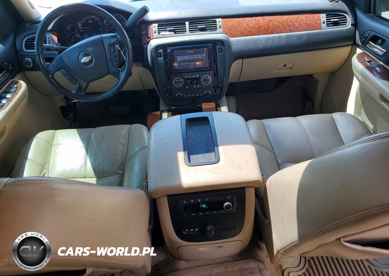 2008 Chevrolet Tahoe C1500 VIN:1GNFC13J38R195957 - 8
