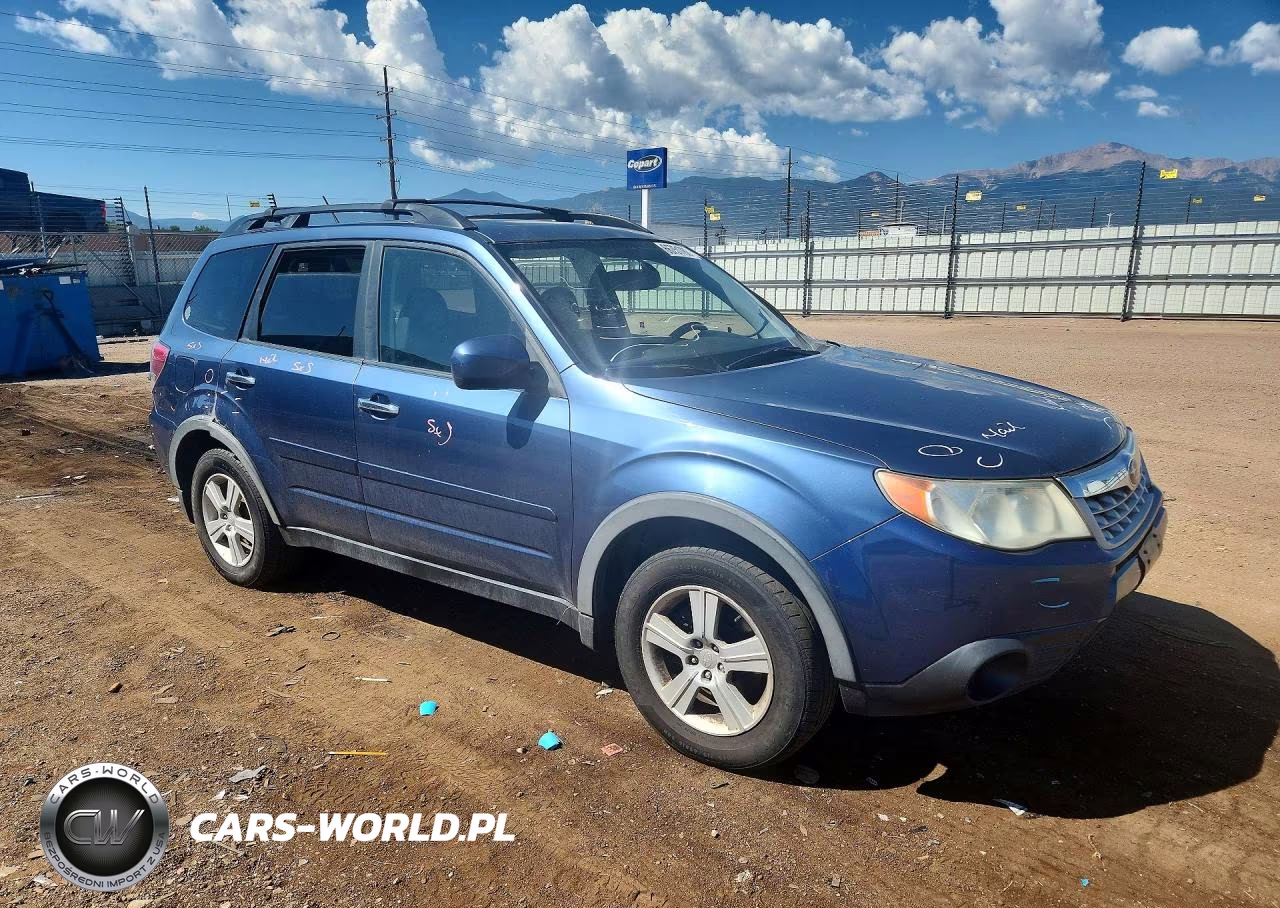 2011 Subaru Forester 2.5X Premium VIN:JF2SHADC5BH757980 - 4