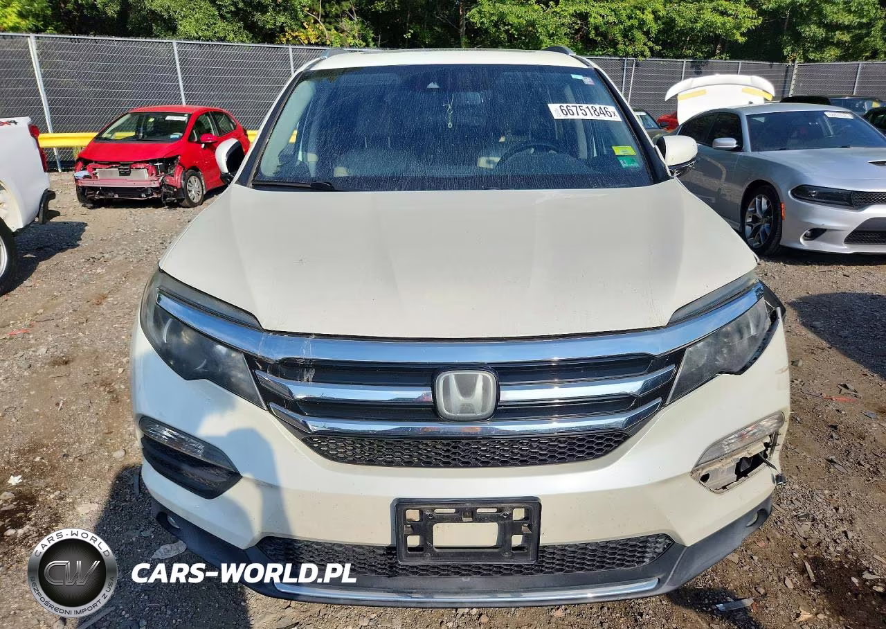 2016 Honda Pilot Touring VIN:5FNYF5H95GB016126 - 5