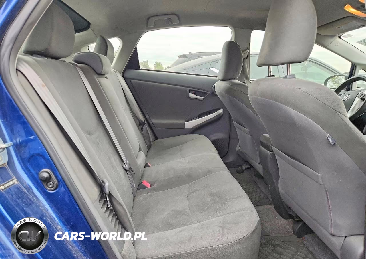 2011 Toyota Prius Three VIN:JTDKN3DU8B5348515 - 10