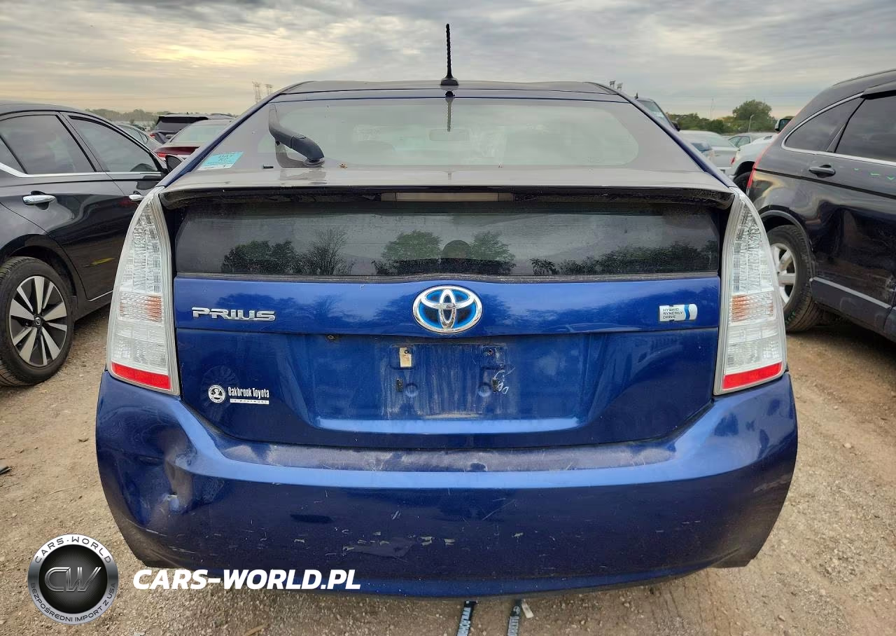 2011 Toyota Prius Three VIN:JTDKN3DU8B5348515 - 6
