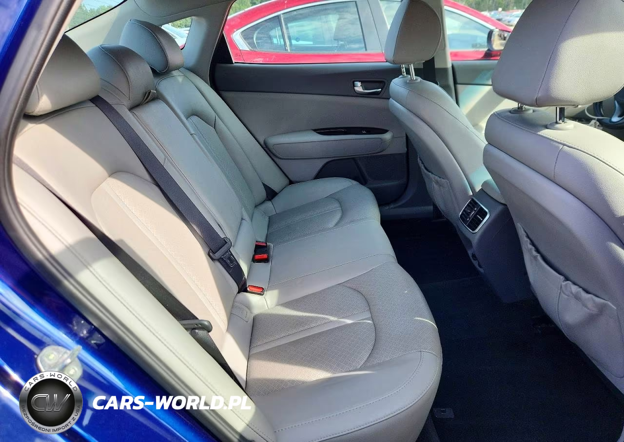 2018 Kia Optima Ex VIN:5XXGU4L35JG216779 - 10