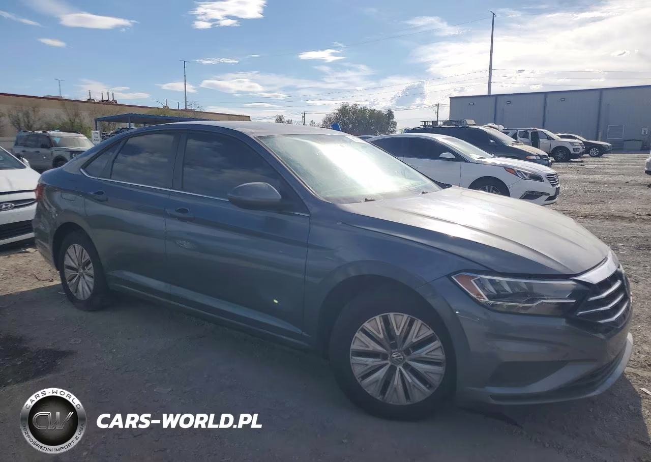 2019 Volkswagen Jetta S VIN:3VWCB7BU2KM145330 - 4