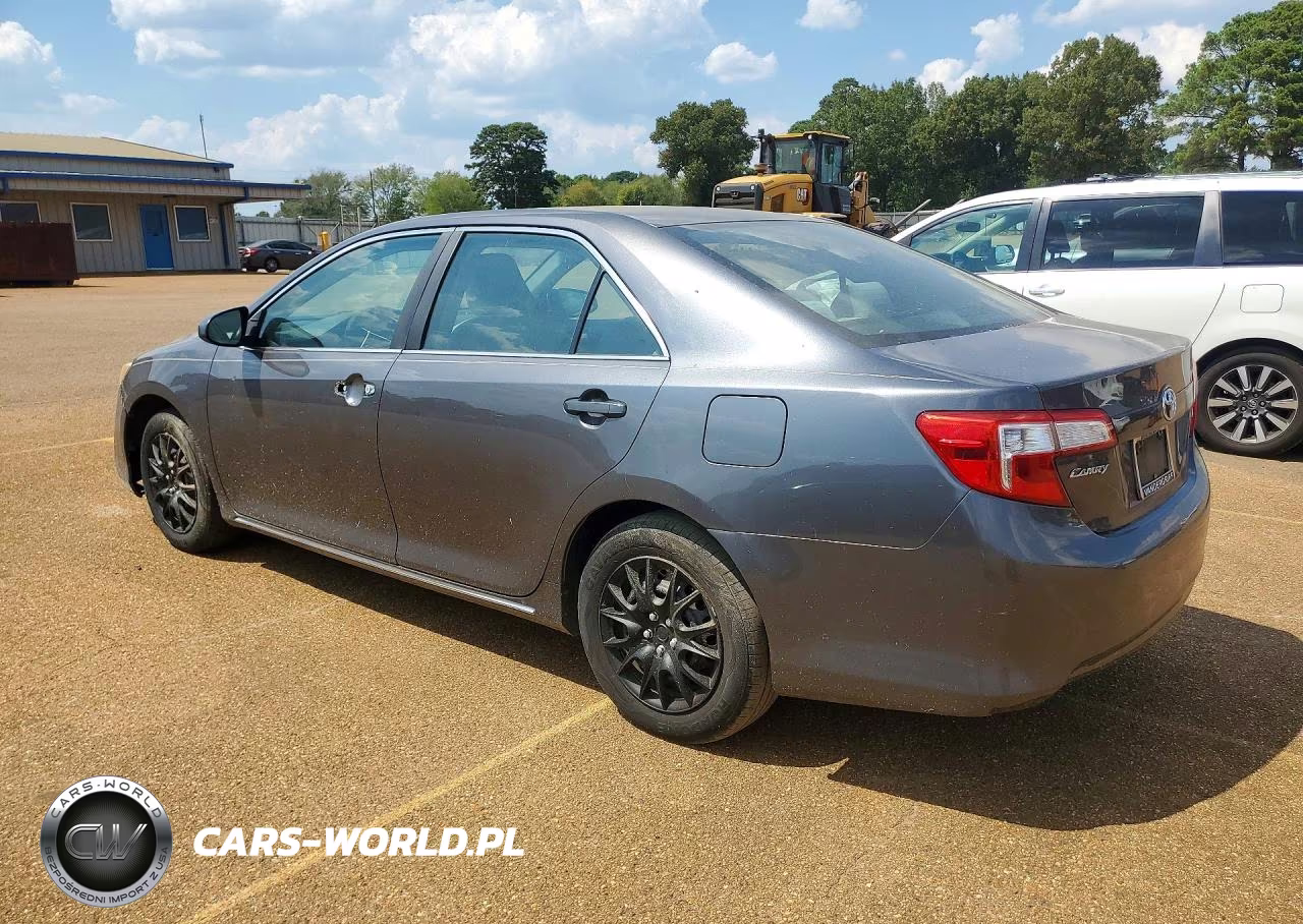 2013 Toyota Camry Le VIN:4T4BF1FK0DR323082 - 2