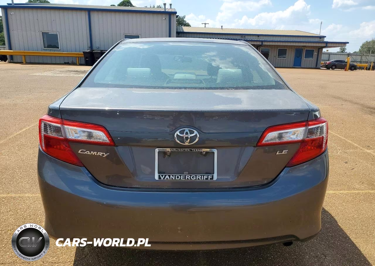 2013 Toyota Camry Le VIN:4T4BF1FK0DR323082 - 6