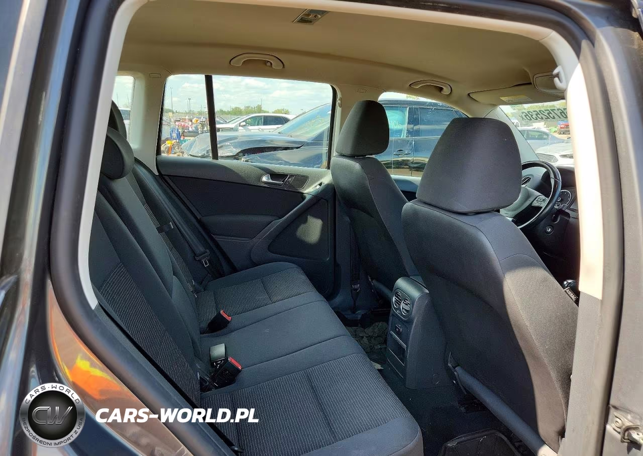 2014 Volkswagen Tiguan S VIN:WVGAV3AX1EW506746 - 11