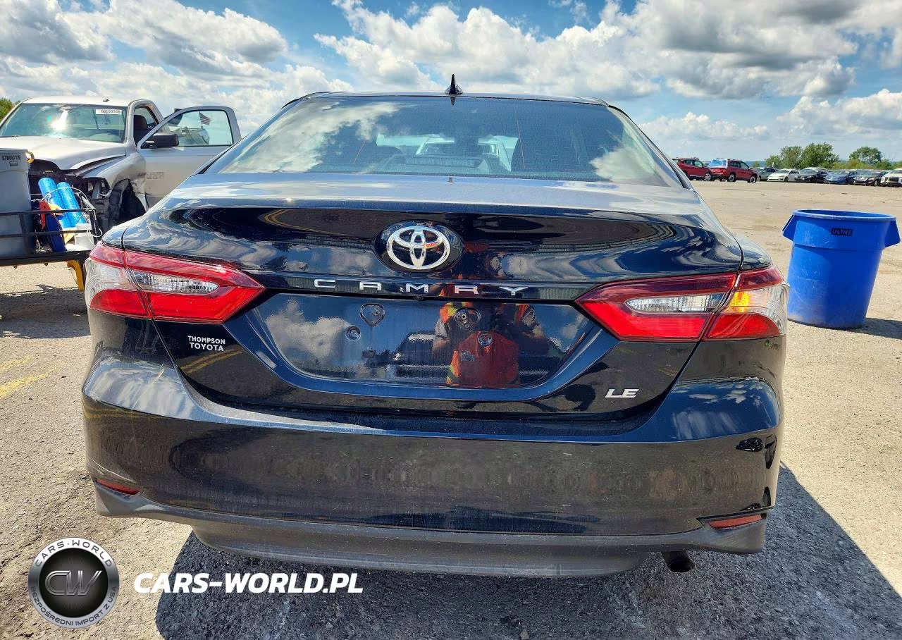 2021 Toyota Camry Le VIN:4T1C11AK4MU562204 - 6
