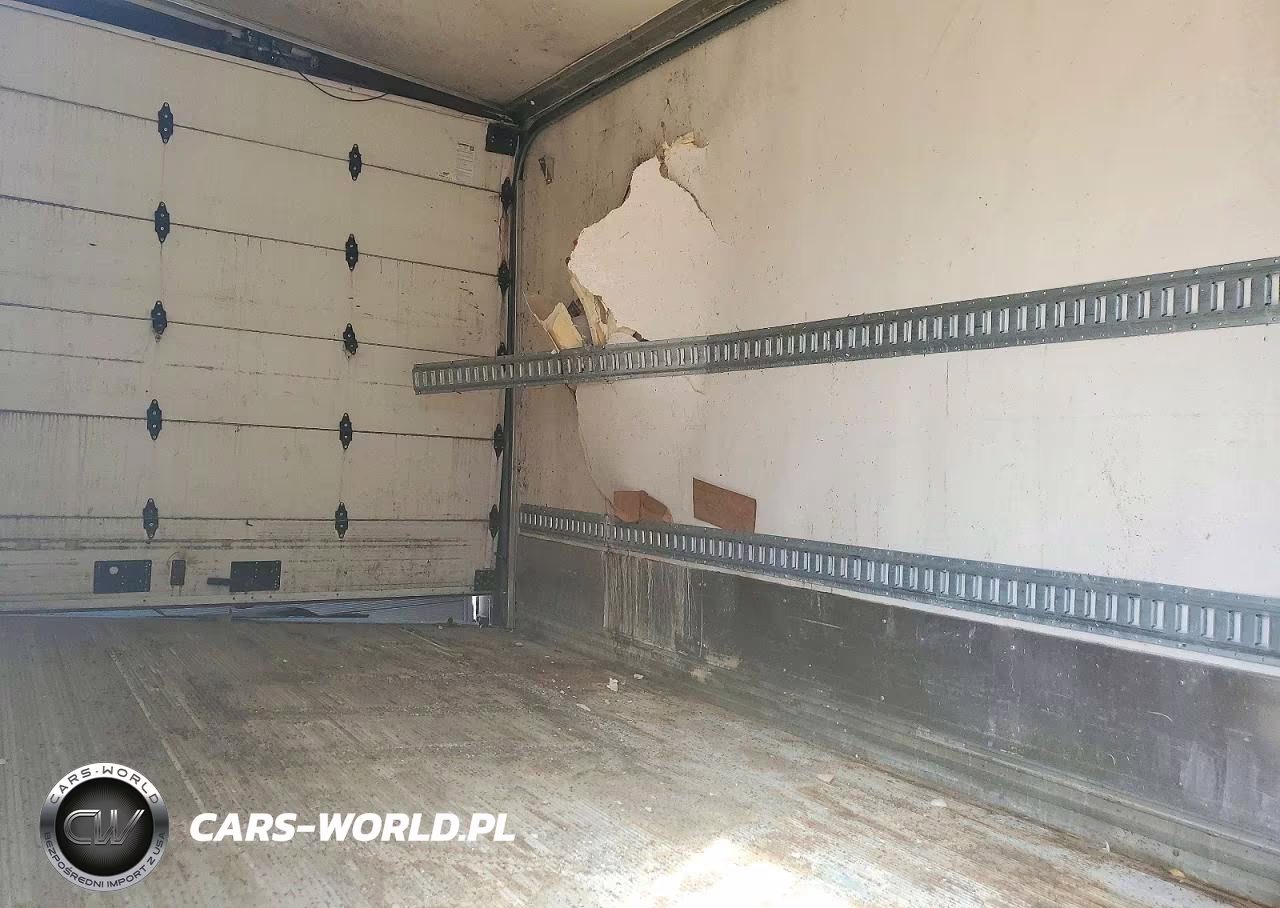 2020 Hino 258-268 Refrigerated Box Truck VIN:5PVNJ8JP1L4S52804 - 10