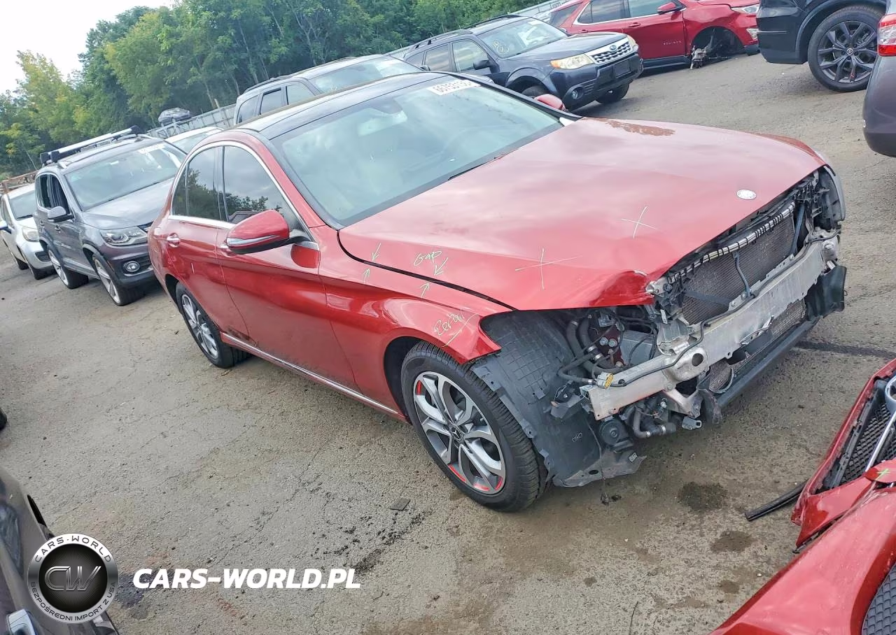 2017 Mercedes-Benz C 300 4Matic VIN:55SWF4KB0HU215016 - 4