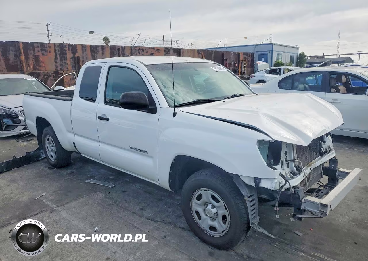 2015 Toyota Tacoma Base VIN:5TFTX4CN1FX056066 - 4