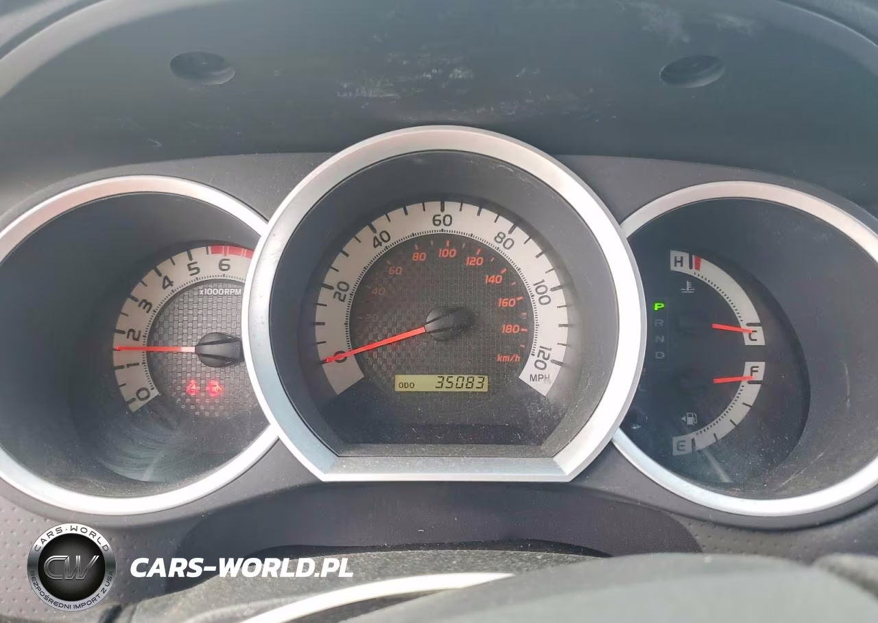 2015 Toyota Tacoma Base VIN:5TFTX4CN1FX056066 - 9