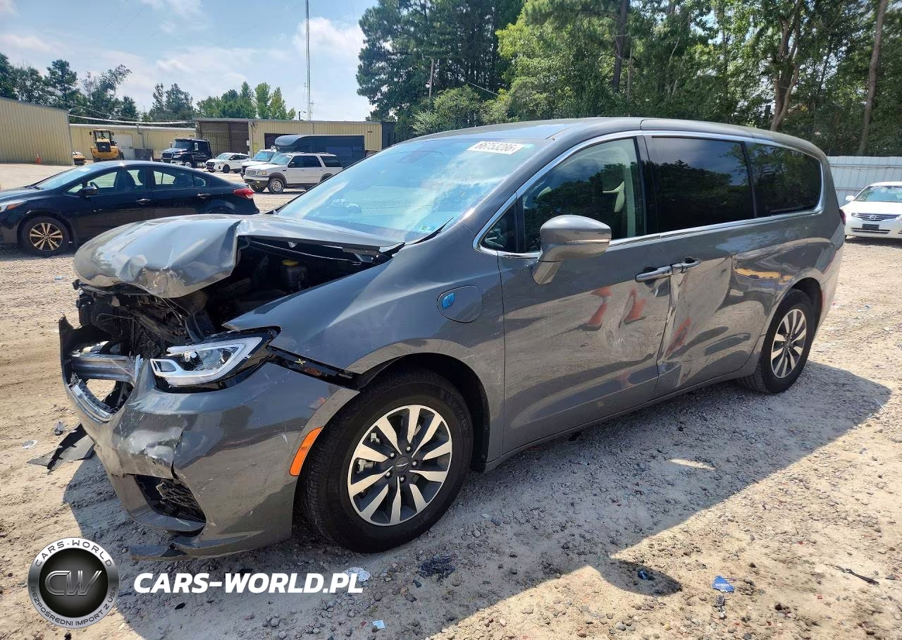 2022 Chrysler Pacifica Hybrid Touring L VIN:2C4RC1L75NR164113 - 1