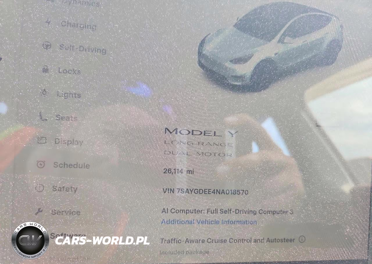 2022 Tesla Model Y VIN:7SAYGDEE4NA018570 - 9