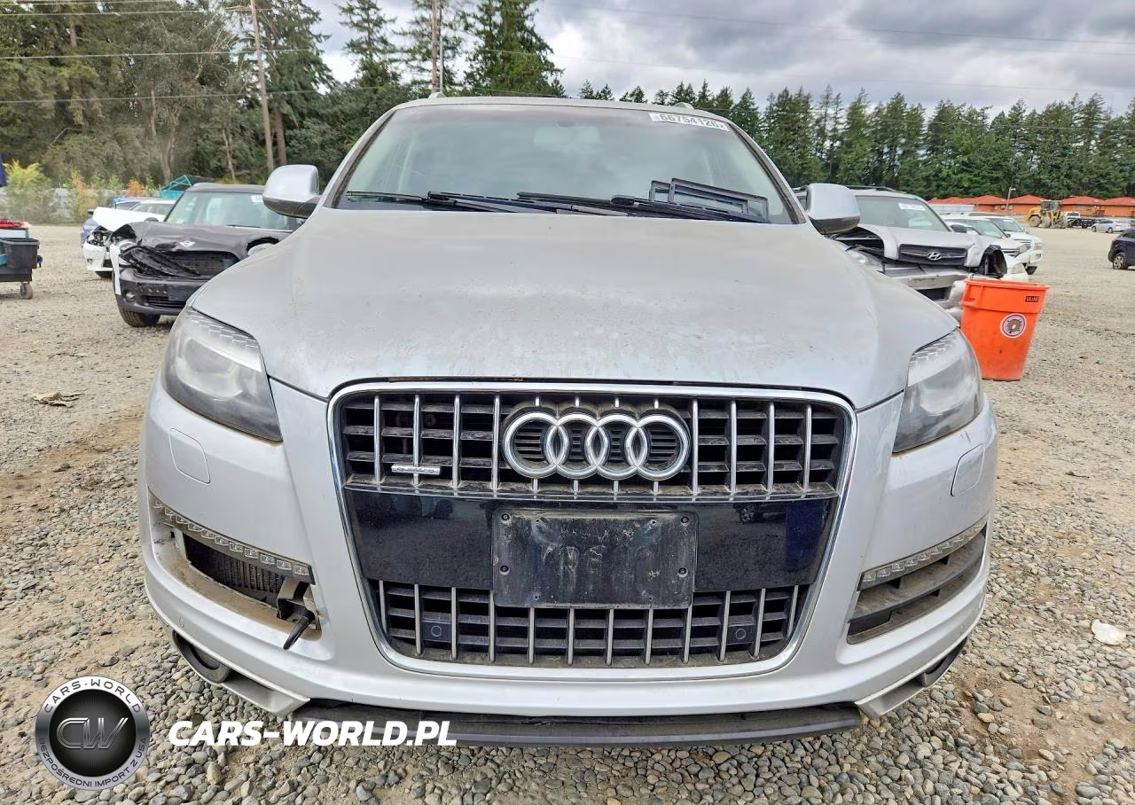 2014 Audi Q7 Premium Plus VIN:WA1LMAFE1ED001887 - 5