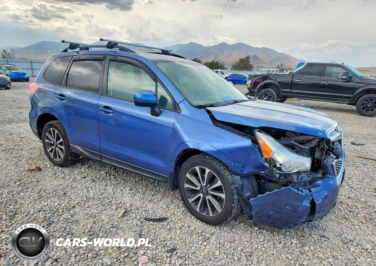 2015 Subaru Forester 2.5I Premium VIN:JF2SJADC1FH488001 - 4