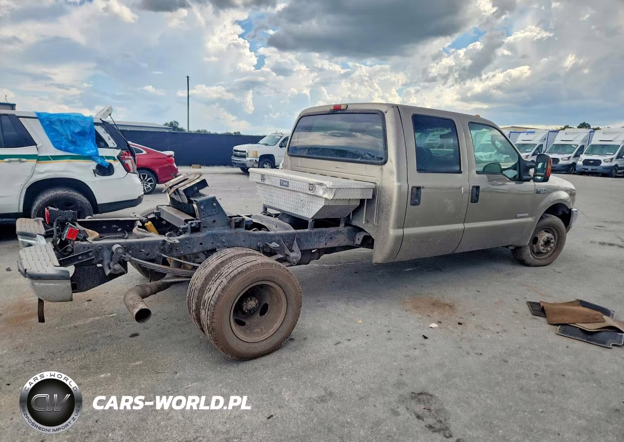 2004 Ford F350 Super Duty VIN:1FTWW32P44EB04830 - 3