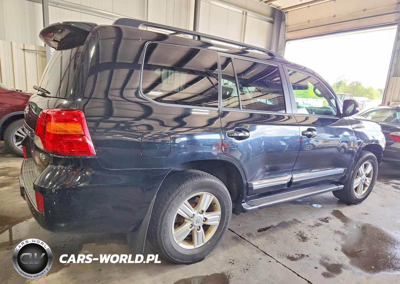 2014 Toyota Land Cruiser Base VIN:JTMHY7AJ0E4027999 - 3