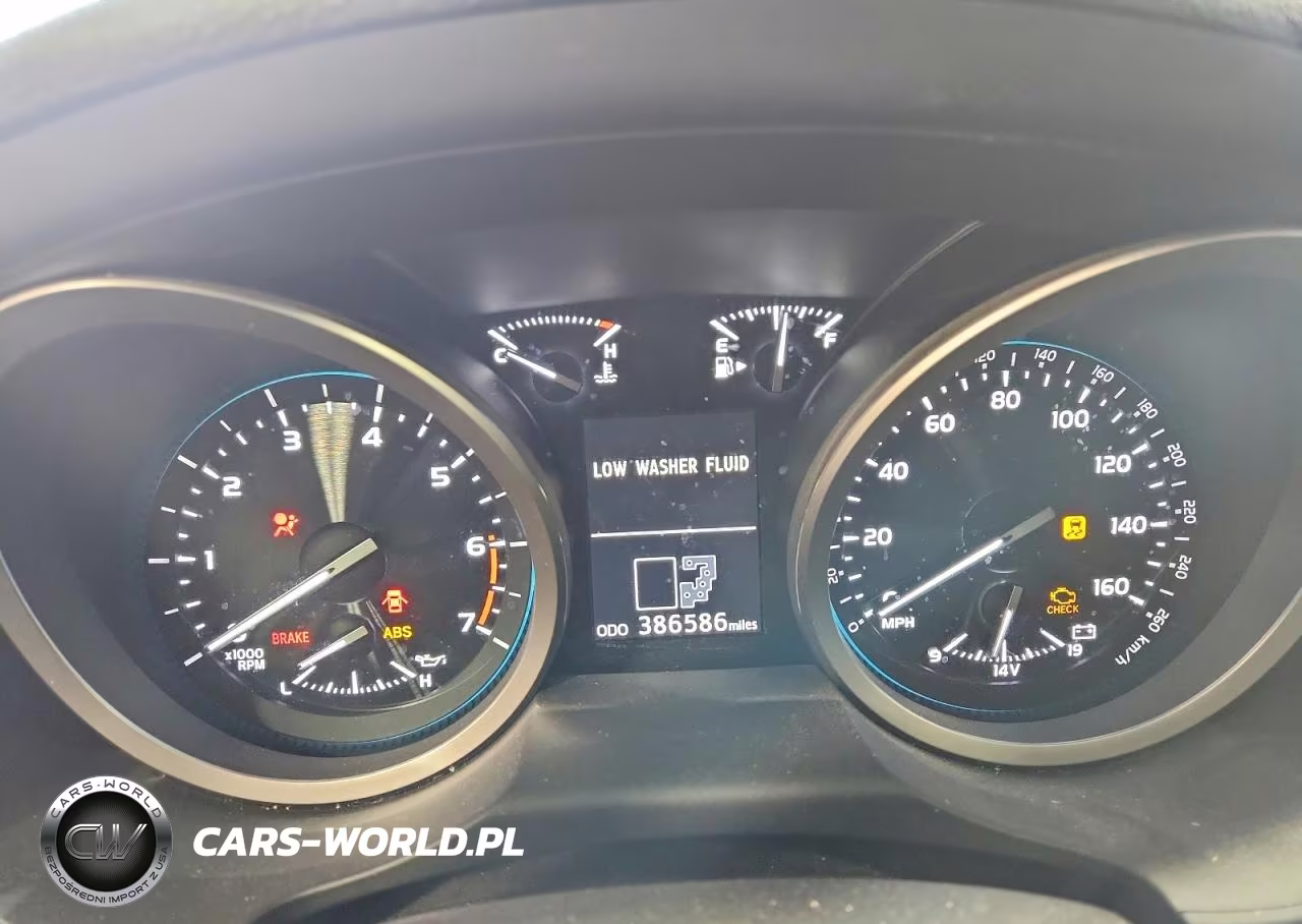 2014 Toyota Land Cruiser Base VIN:JTMHY7AJ0E4027999 - 9