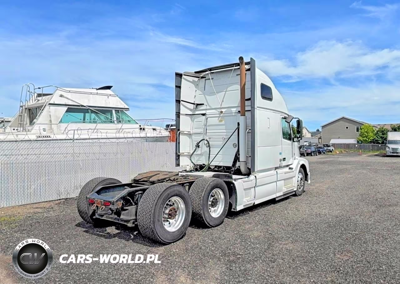 2013 Volv Vn Vnl - Trucks Truck Cab And Chassis VIN:4V4NC9EHXDN136441 - 4