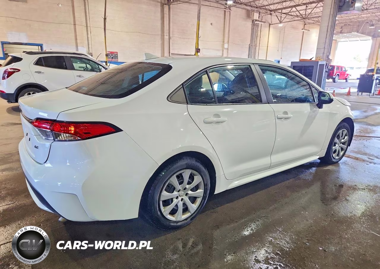 2021 Toyota Corolla Le VIN:5YFEPMAE1MP245906 - 3