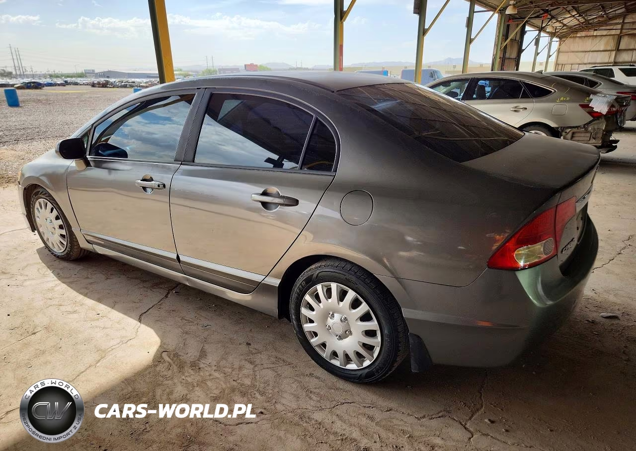 2009 Honda Civic Lx VIN:19XFA16549E048136 - 2