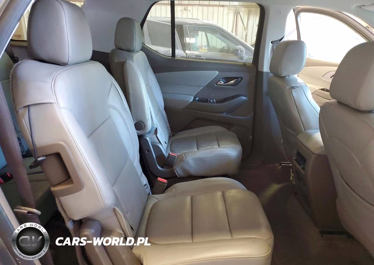2019 Chevrolet Traverse Lt VIN:1GNERHKW2KJ241266 - 11