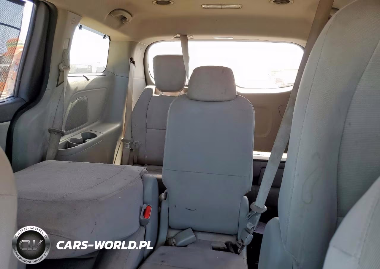 2015 Kia Sedona VIN:KNDMB5C19F6058692 - 10