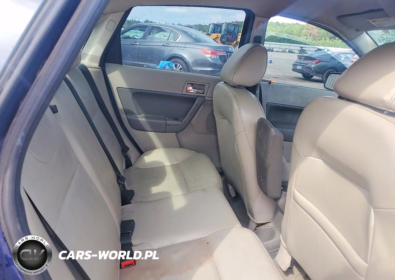 2009 Ford Focus Ses VIN:1FAHP36N29W194517 - 10