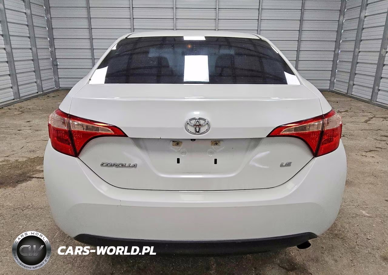 2017 Toyota Corolla Le VIN:5YFBURHE3HP721867 - 6