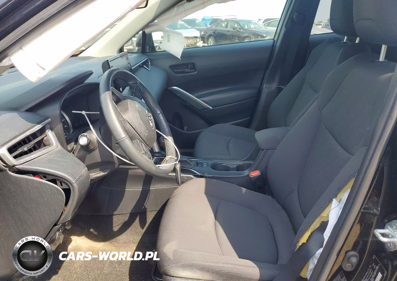 2022 Toyota Corolla Cross Le VIN:7MUCAABG2NV002899 - 7