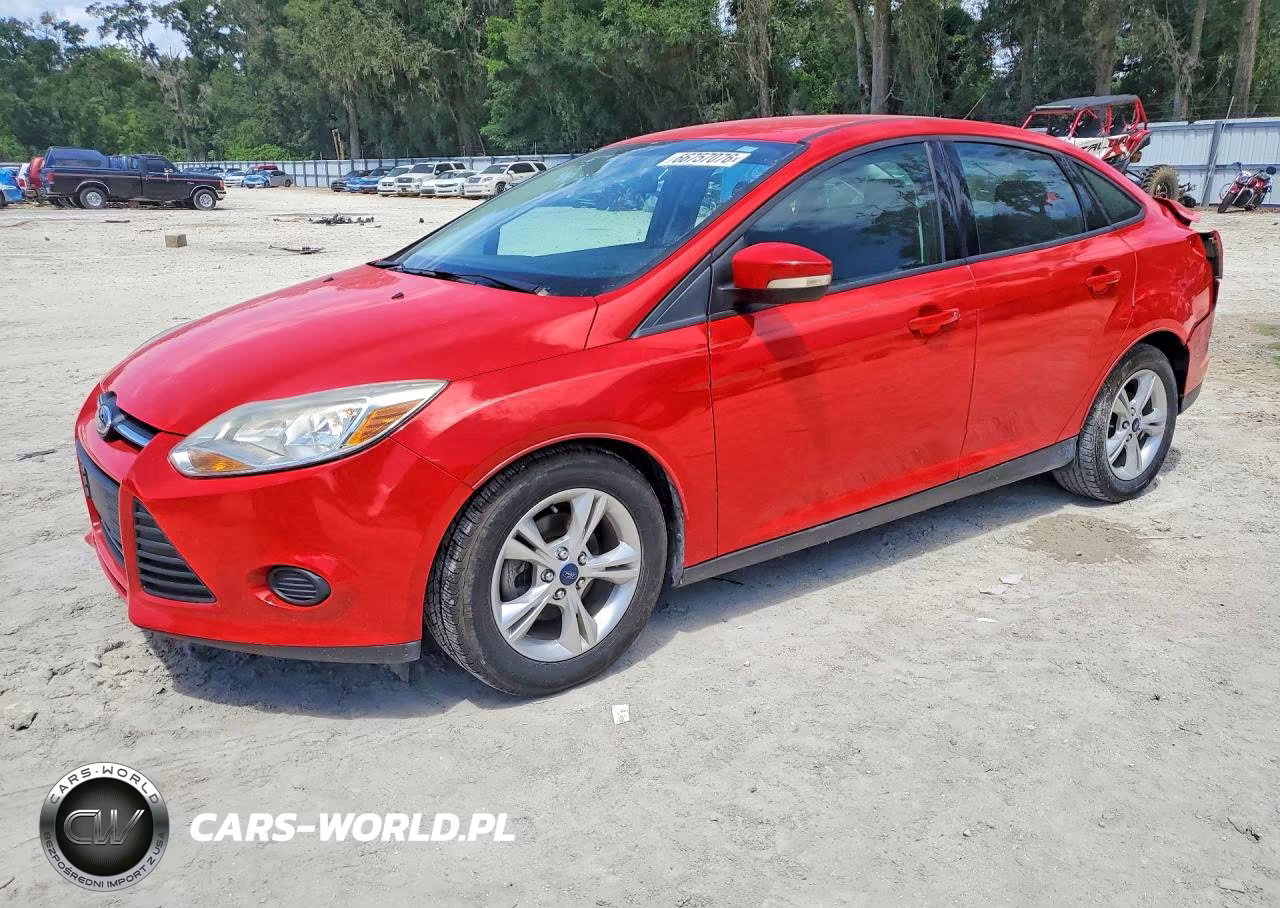 2014 Ford Focus Se VIN:1FADP3F27EL345867 - 1