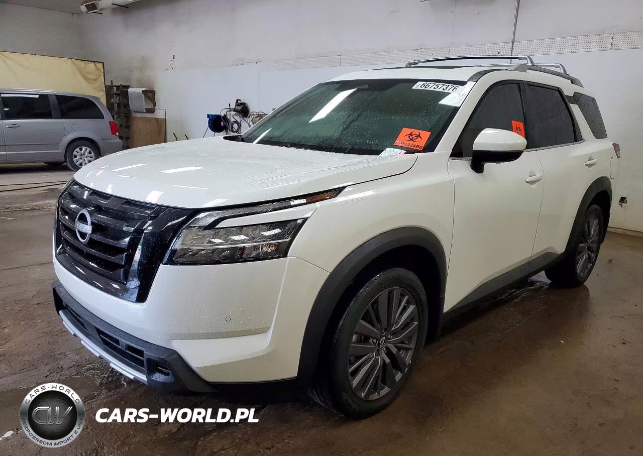 2023 Nissan Pathfinder Sl