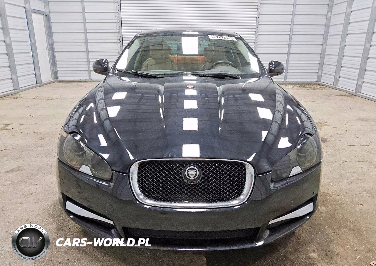 2010 Jaguar Xf Premium VIN:SAJWA0GB7ALR52963 - 5