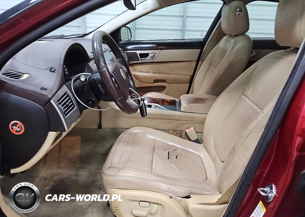 2010 Jaguar Xf Premium VIN:SAJWA0GB7ALR52963 - 7