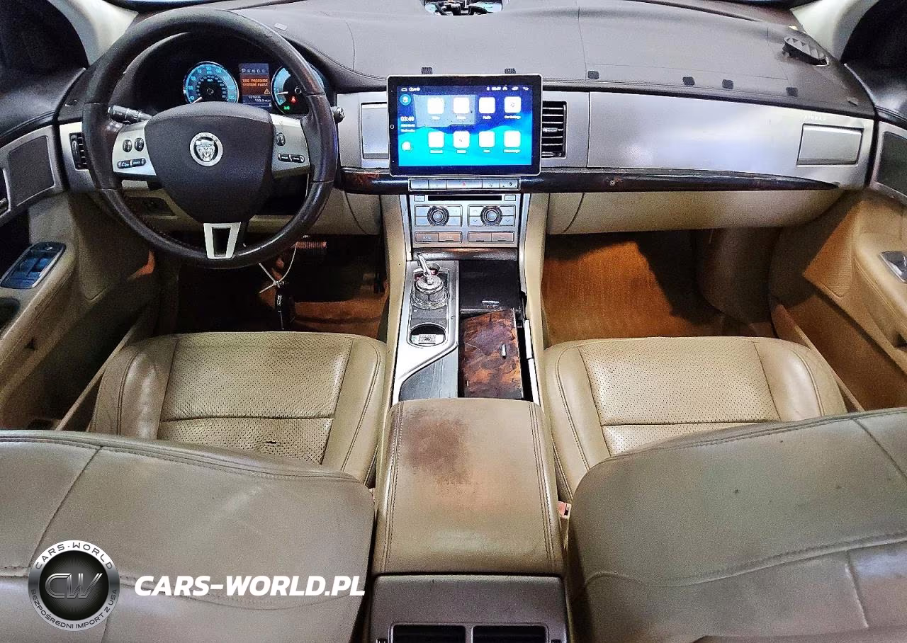 2010 Jaguar Xf Premium VIN:SAJWA0GB7ALR52963 - 8